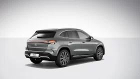 
									Mercedes-Benz EQA full								