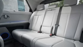 
									Hyundai IONIQ 5 full								