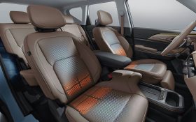 
									Kia EV5 full								
