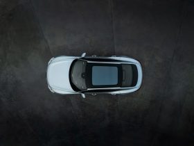 
									Audi e-tron GT full								