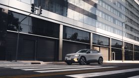 
									Renault Megane E-Tech full								
