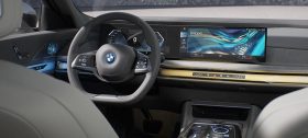 
									BMW i7 full								