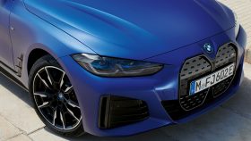 
									BMW i4 M50 full								