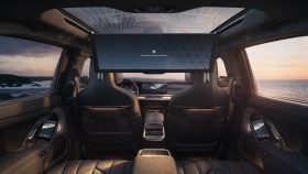 
									BMW i7 M70 full								