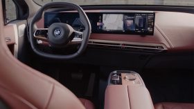 
									BMW iX full								