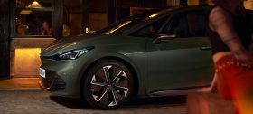 
									Cupra Born full								