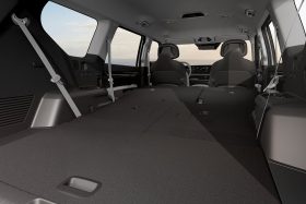 
									Kia EV9 full								