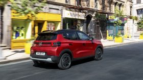
									Citroën ë-C3 full								