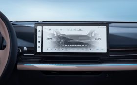 
									Geely Geometry C full								