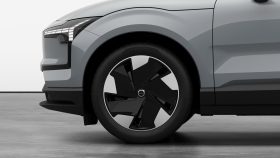 
									Volvo EX30 full								