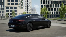 
									Mercedes EQS full								