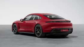 
									Porsche Taycan full								
