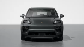 
									Porsche Macan full								