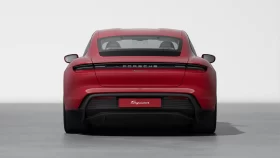 
									Porsche Taycan full								