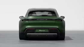 
									Porsche Taycan Cross Turismo full								