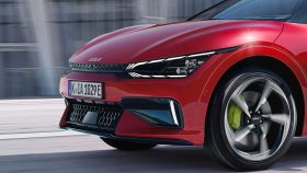 
									Kia EV6 GT full								