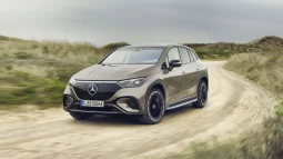Mercedes EQE SUV