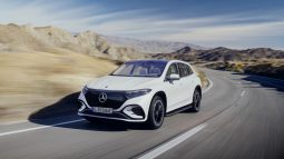Mercedes EQS SUV