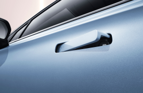 
									Geely Geometry C full								