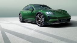 Porsche Taycan Cross Turismo