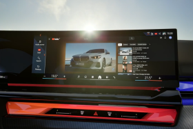 
									BMW i5 full								
